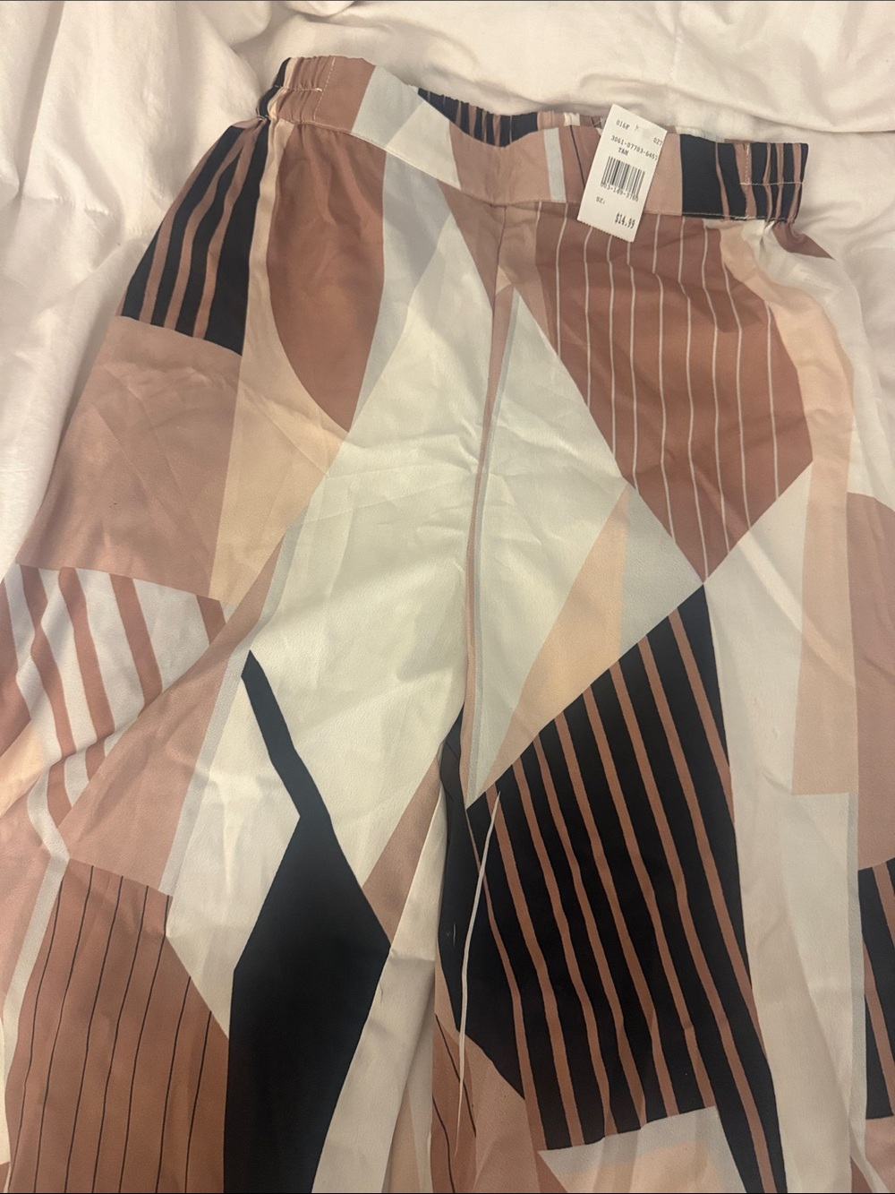 Geometric Wide-Leg Pants in Blush Multi